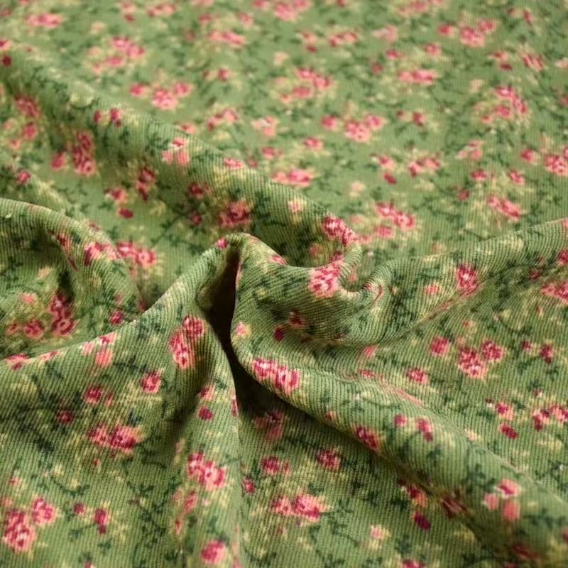 Countryside Garden - Highclere Bowtie