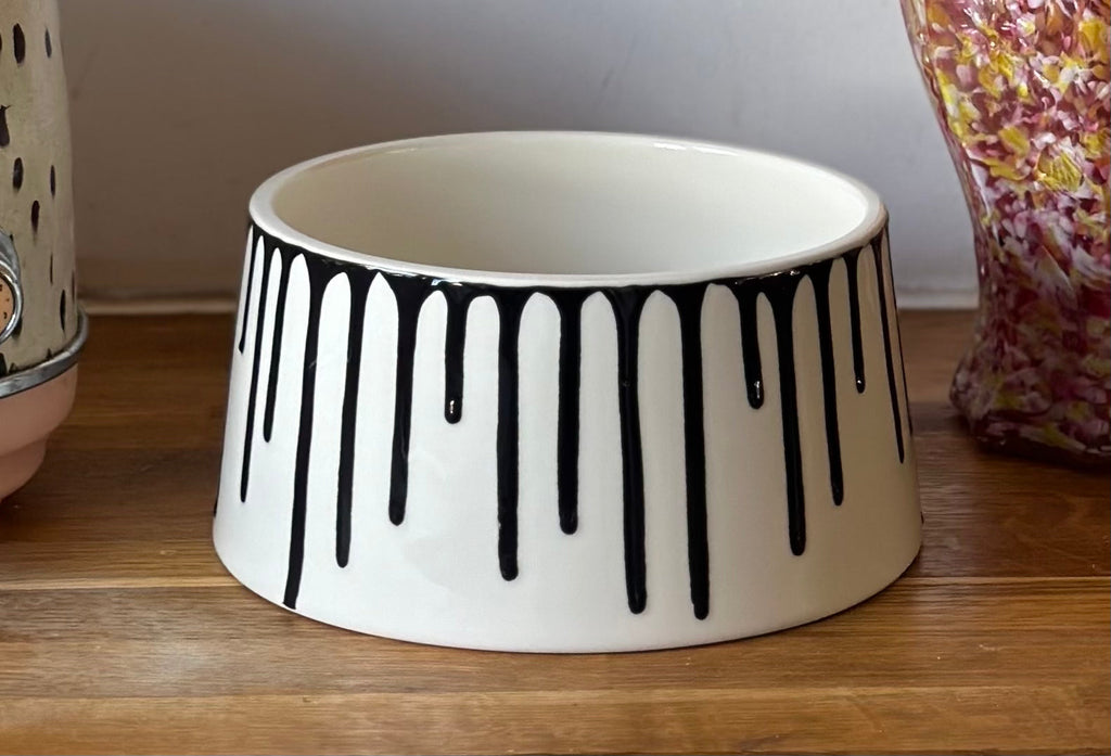 The Dog's Pollox Black Drip Bowl